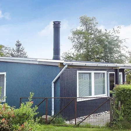 Semesterbostad 4 Person In *